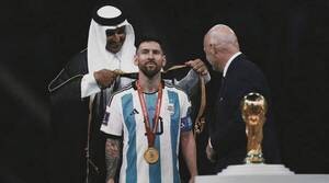 Messi con la Copa: Récord de "me gusta" en una popular red social