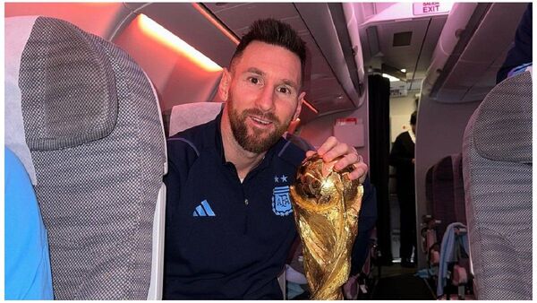 Argentina parte rumbo a su país con la Copa del Mundo