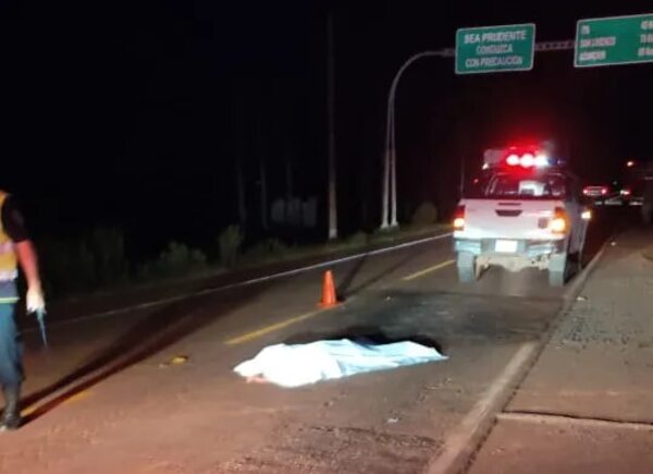 Un hombre muere arrollado por un bus en Carapeguá - Nacionales - ABC Color