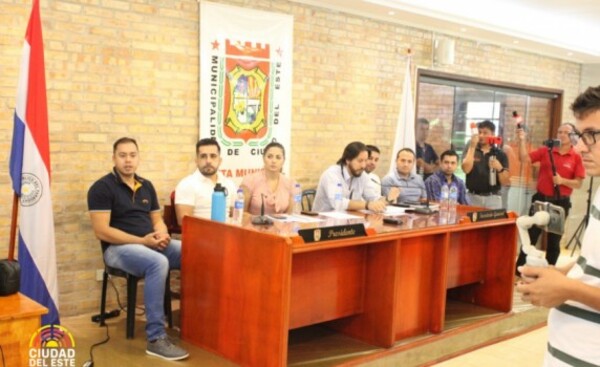 CDE: Presentan proyecto de zona industrial en audiencia pública