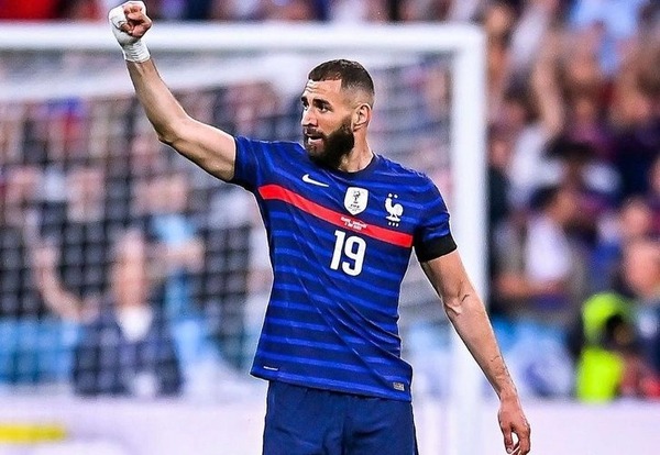 Karim Benzema se retira de la selección de Francia, anunció - Unicanal