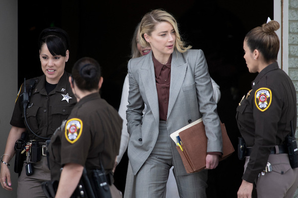 Diario HOY | Amber Heard anuncia acuerdo en caso de difamación con su ex Johnny Depp