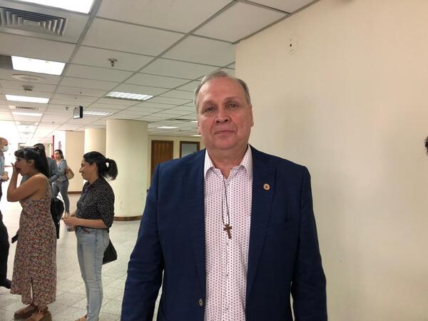 “No es fácil someterse a la justicia en Paraguay, pero es bueno defenderse y demostrar nuestra inocencia” | 1000 Noticias