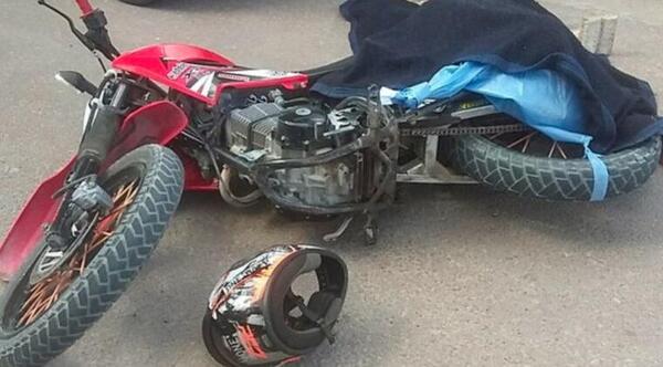 Hincha argentino sufre un fatal accidente en moto y muere ahorcado con la bandera nacional – Prensa 5