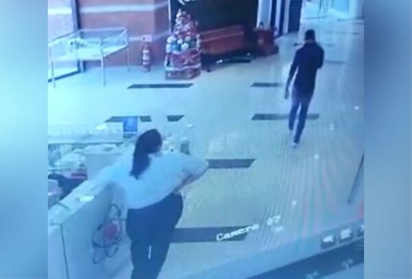 Investigan millonario asalto a dos funcionarios de un comercio en Lambaré - Megacadena — Últimas Noticias de Paraguay