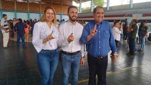 Edgar López arrasa con su candidatura a la senaduría