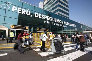 Francia sugiere a su ciudadanía evitar viajar a Perú - ADN Digital