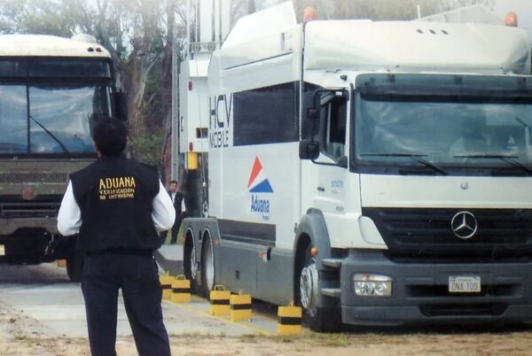 Aduanas aguarda recibir en enero escáneres para combatir comercio ilícito - Economía - ABC Color