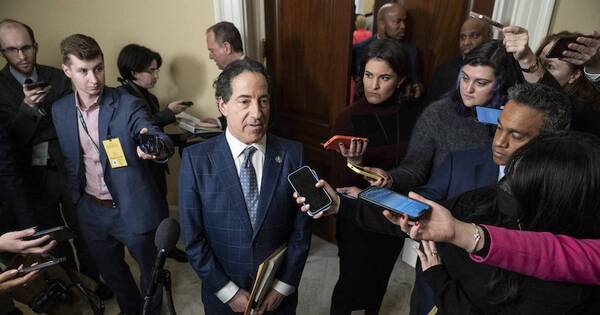 La Nación / Congresistas de EEUU piden acusar a Trump de insurrección y fraude