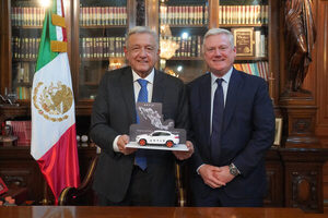 López Obrador informa que empresa europea Aptiv seguirá invirtiendo en México - MarketData