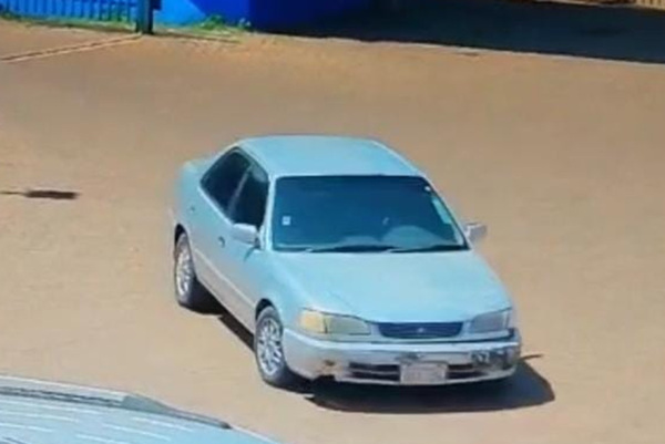 Roban G. 35 millones de una camioneta en estacionamiento de un supermercado - La Clave
