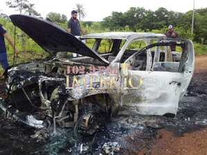 Hallan incinerada camioneta que sería de gerente de casa de cambios raptado y luego liberado - Radio Imperio
