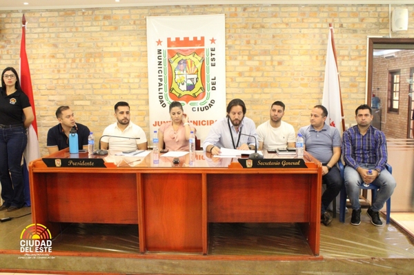 Municipalidad de CDE presentó impactos de la zona industrial en audiencia pública - La Clave