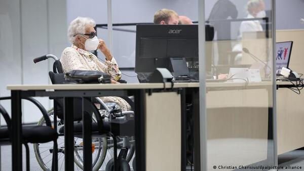 Alemania condena a mujer de 97 años por crímenes nazis de guerra