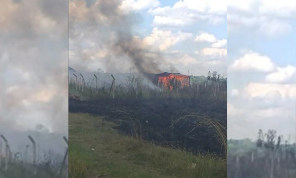 Incendio de pastizal consumió una vivienda en Ñurugua - OviedoPress