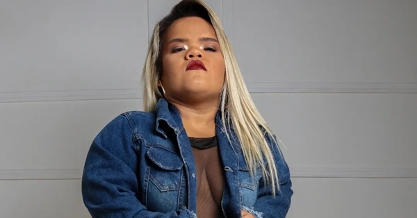 Antonella Yasuri se destapó y mostró sus fotos ardientes para Navidad