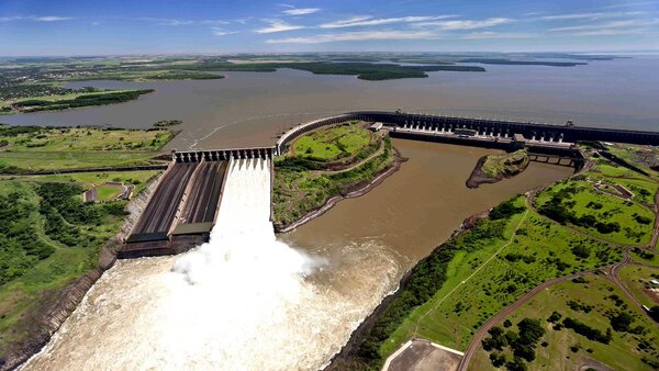 Brasil nuevamente se adelantó y anuncia reducción en la tarifa de Itaipú para 2023 - Unicanal