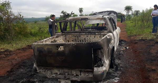 La Nación / Hallan incinerada camioneta perteneciente a víctima de rapto en Pedro Juan