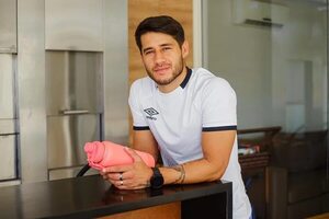 Iván Torres se tatuó el rostro de Messi, ¡pasá y mirá! - Gente - ABC Color
