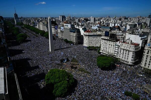 En vivo: Argentina festeja en Buenos Aires su tercera Copa del Mundo - Mundial Qatar 2022 - ABC Color