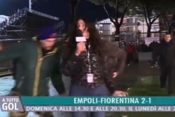 Condenan en Italia a un hincha que manoseó a una periodista en directo
