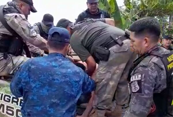 Sigue el operativo para recapturar a reos fugados de la cárcel de Coronel Oviedo - Megacadena — Últimas Noticias de Paraguay