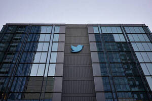 La ONU sigue de cerca cambios en Twitter y apuesta por regular redes sociales - Revista PLUS