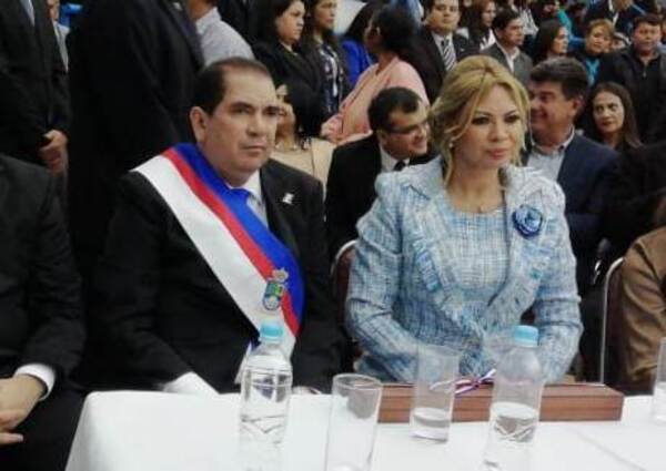 Gobernador y su esposa, señalados por supuesto fraude electoral | Radio Regional 660 AM