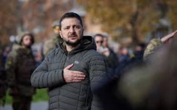 Volodimir Zelensky visitó Bakhmut, punto crítico en el frente oriental de Ucrania