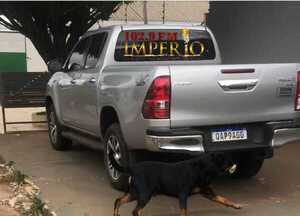 Víctima busca desesperadamente su camioneta robada - Radio Imperio
