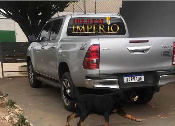 Víctima busca desesperadamente su camioneta robada - Radio Imperio