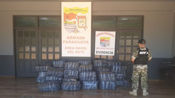 Incautan más de seis toneladas de pollo de contrabando en el Este