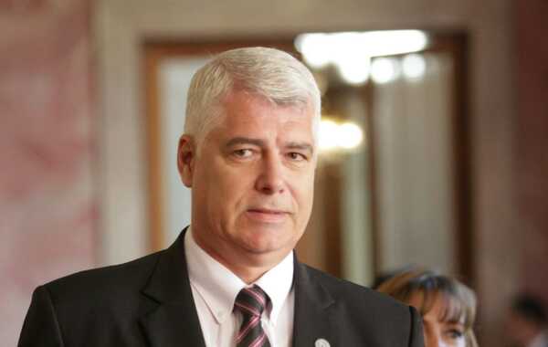Nombran a Arnoldo Wiens como consejero de la Itaipú | 1000 Noticias