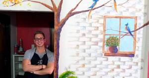 La Nación / Juan Chaparro: artista nato desde pequeño despliega talento y ama enseñar sus técnicas