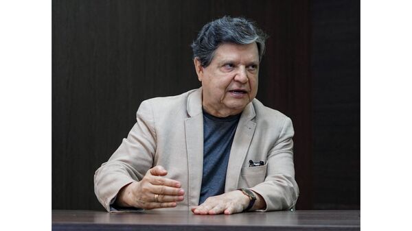 Euclides Acevedo: “Paraguay decide en 2023 repetir la corrupción o su independencia” - Revista PLUS