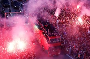 Marruecos también recibe con una multitud a sus 'héroes' de Catar 2022