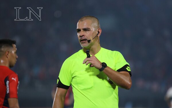 Oficial: Éber Aquino es nuevo Director de Árbitros de la APF