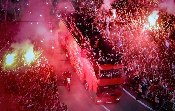 Diario HOY | Recibimiento triunfal a selección de Marruecos en Rabat