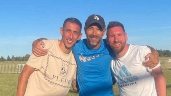 Lionel Messi ya descansa en Rosario luego de intenso festejo