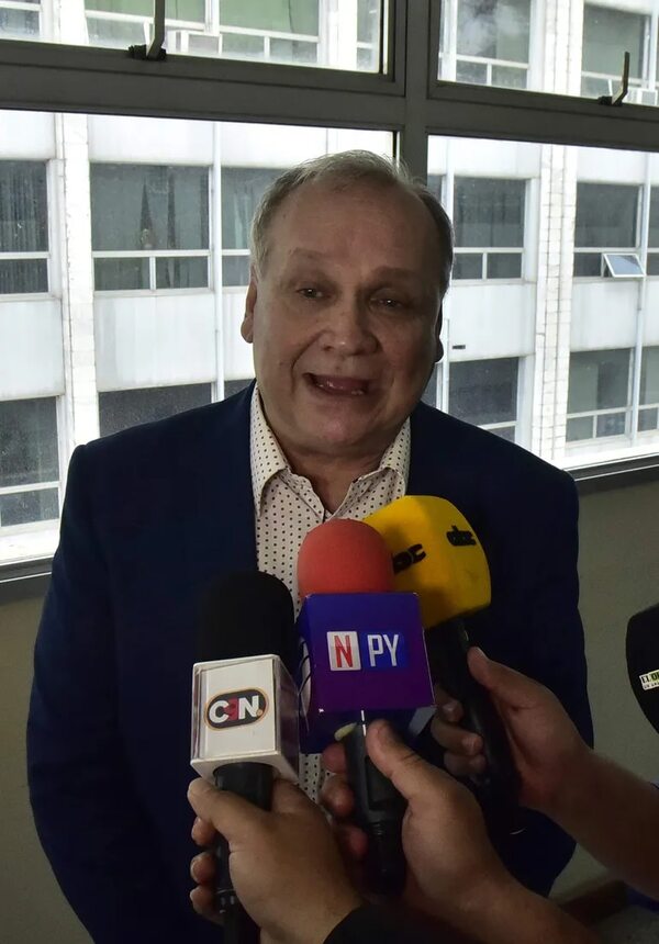 Abogado de Mario Ferreiro adelanta que revelarán los nombres de las personas que estuvieron detrás del “montaje” del caso “Caja Paralela” - Ancho Perfil - ABC Color