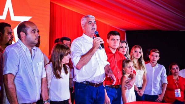 Wiens no aceptó la oferta cartista y Mario Abdo lo reacomoda en Itaipú