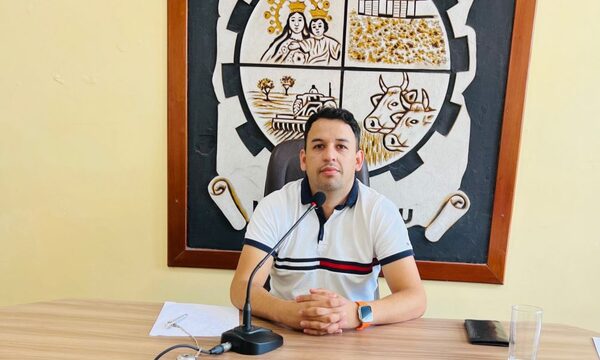 Lugo asume presidencia de la junta en Minga Guazú