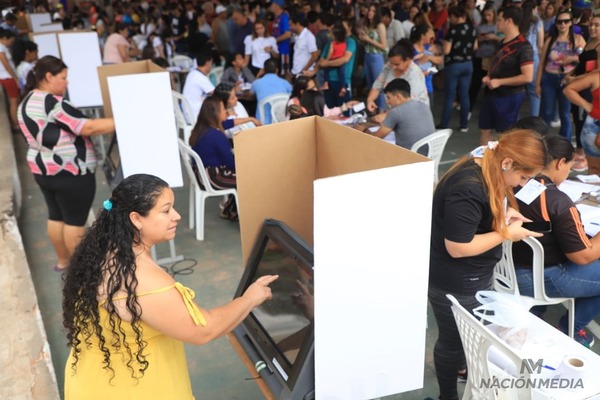 Diario HOY | TSJE explica trasfondo de los milagros del voto preferencial: las falencias y ventajas