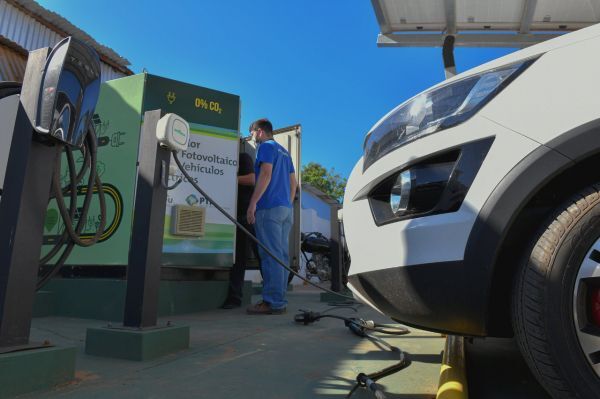 El Primer Centro Tecnológico Automotriz en movilidad eléctrica operará en 2023