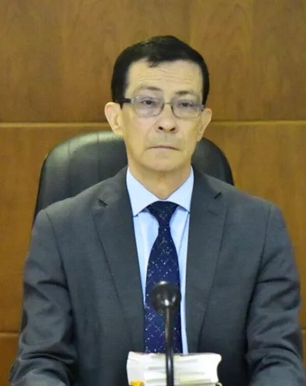 Corte acepta renuncia del juez que condenó a directora de ABC Color - PDS RADIO Y TV