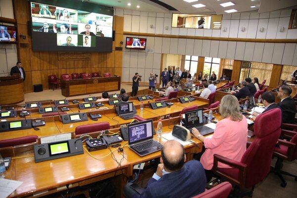 Diario HOY | Instalan Comisión Permanente del Congreso que funcionará durante receso parlamentario