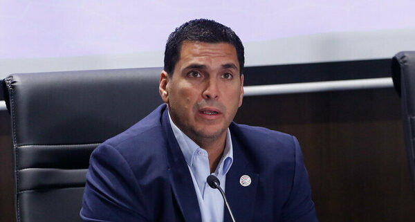 Robert Harrison habla de la salida de Horacio Elizondo y de los 'errores arbitrales'