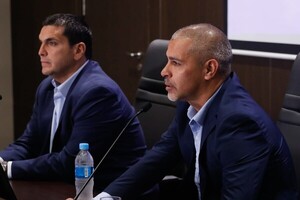 Éber Aquino asume oficialmente como titular de la Comisión de Árbitros de la APF - trece