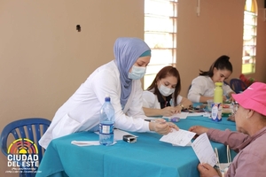 Múltiples servicios médicos en la fracción La Chacra de CDE - Noticde.com