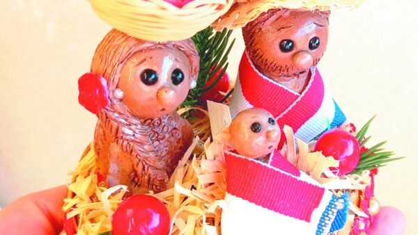Los pesebres en miniatura y paraguayoité agarran todito